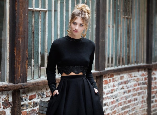 Pull court noir Basile
