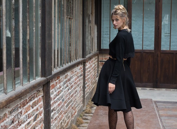 Pull court noir Basile