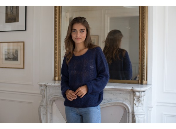 Edmond blue navy sweater 