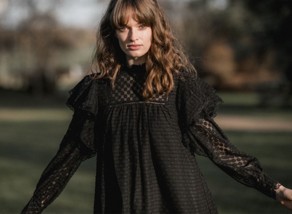 Robe noire Louise