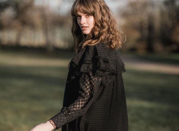 Robe noire Louise